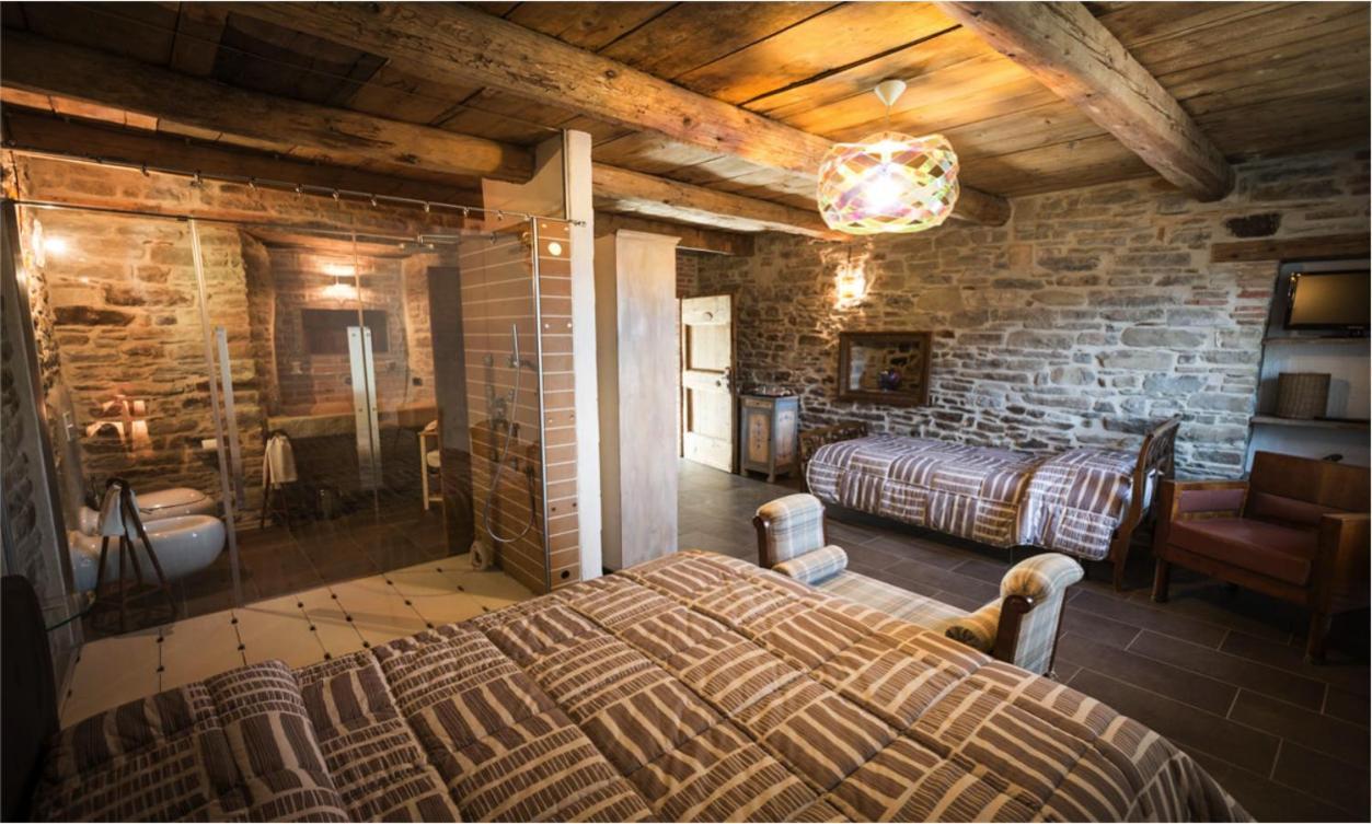 La Locanda Della Campanara Santa Sofia Luaran gambar