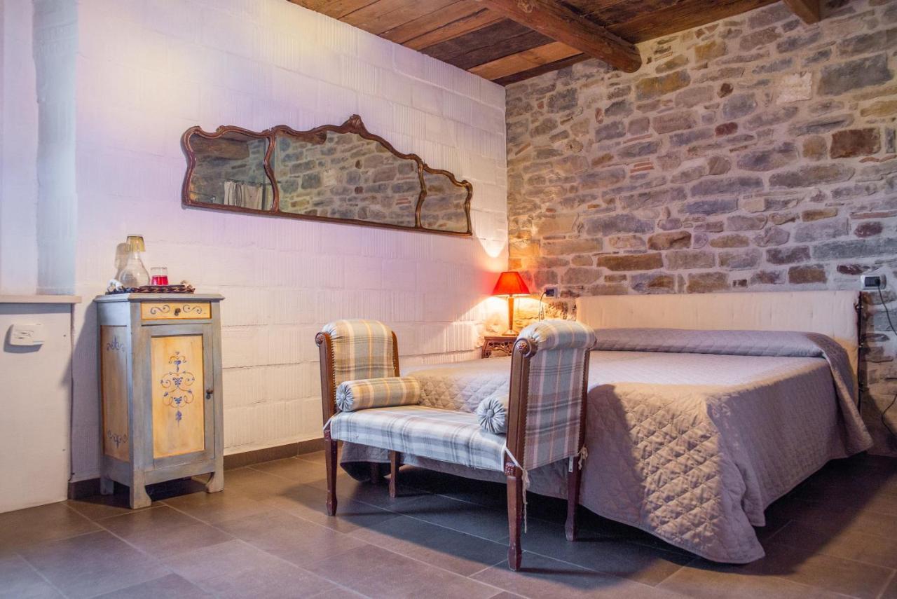 La Locanda Della Campanara Santa Sofia Luaran gambar