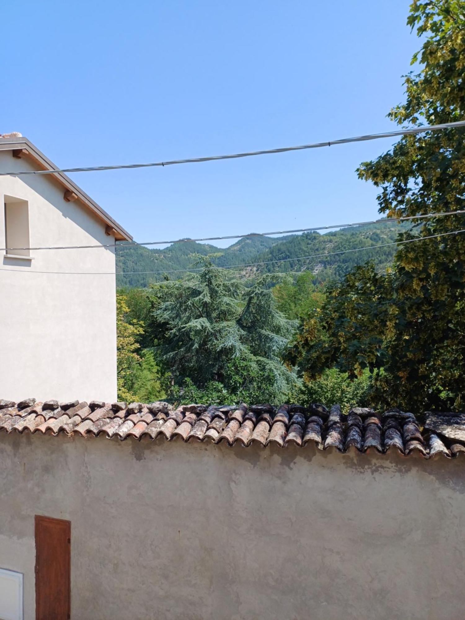 La Locanda Della Campanara Santa Sofia Luaran gambar