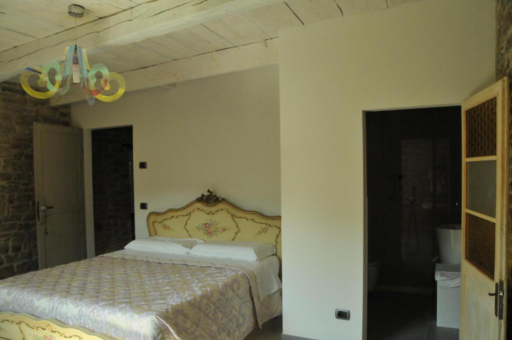 La Locanda Della Campanara Santa Sofia Bilik gambar