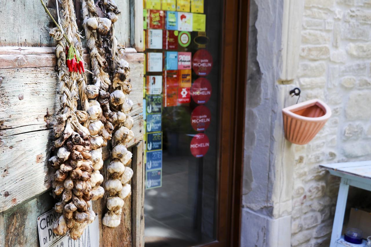 La Locanda Della Campanara Santa Sofia Luaran gambar